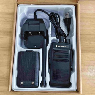Bộ đàm Motorola AT-3699 thumb