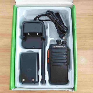 Bộ đàm Motorola AT-6500 thumb