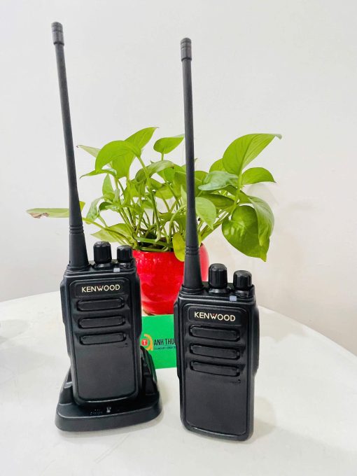 Bộ đàm Kenwood AT-68